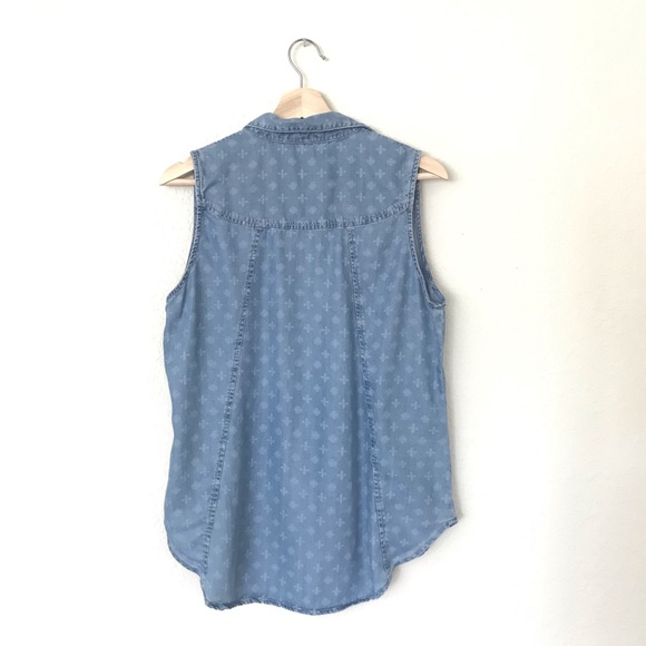 Velvet Heart Sleeveless Chambray Printed Top M EUC - Picture 3 of 4